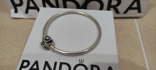 Pulsera Pandora talla pequeña.
