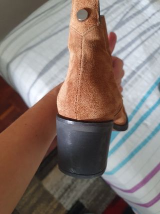 Botines marrones de tacón