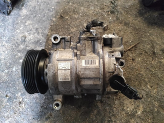 Compresor aire acondicionado 4472601322 Audi y_847