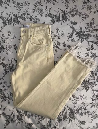 Pantalones mom amarillos ZARA