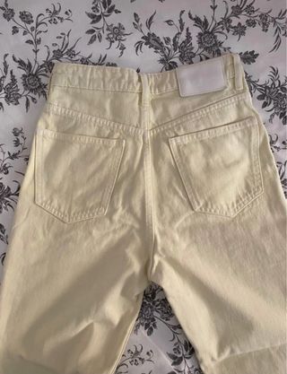 Pantalones mom amarillos ZARA