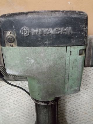 Martillo percutor 