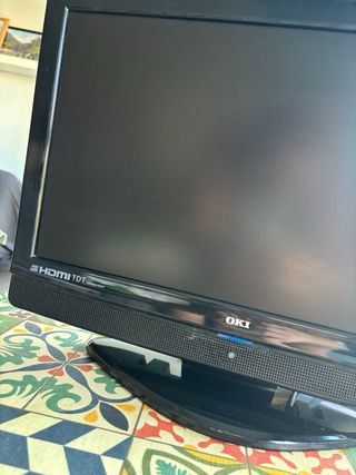 Televisor OKI V19D-PH