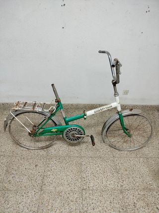 Bicicleta de paseo antigua