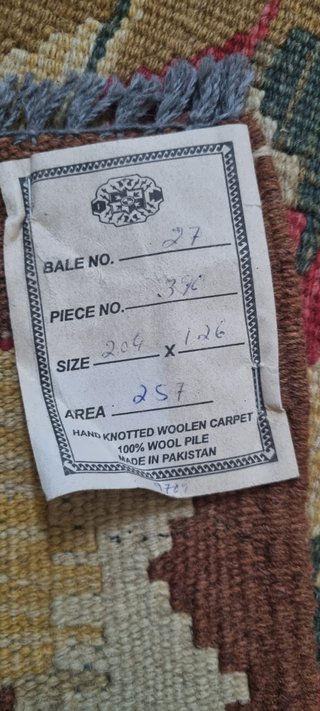 Kilim Pakistán hecho a mano .
