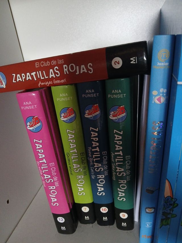 ¡Somos the best! (Serie El Club de las Zapatillas Rojas 4) (Spanish Edition)