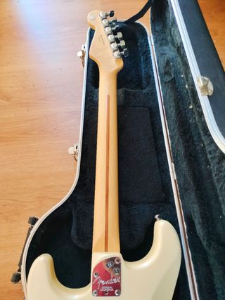 Fender American Deluxe Stratocaster 2006