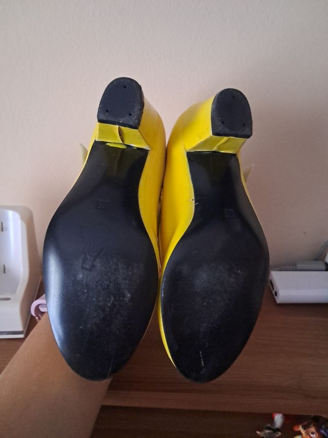 Zapatos niña para traje regional