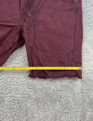 Short granate Levis 