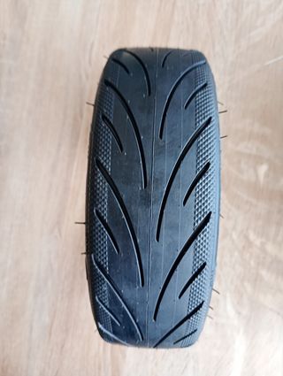 Rueda tubeless gel antipinchazo60/70-6.5