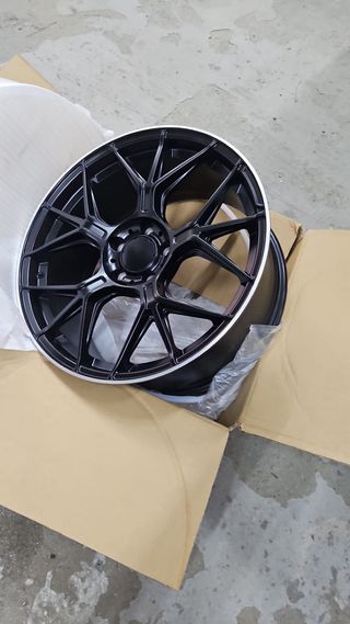 Kit 4 llantas 19” tipo AMG Gt63s