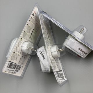 Adattatore CA commutabile Hama solo. 328167