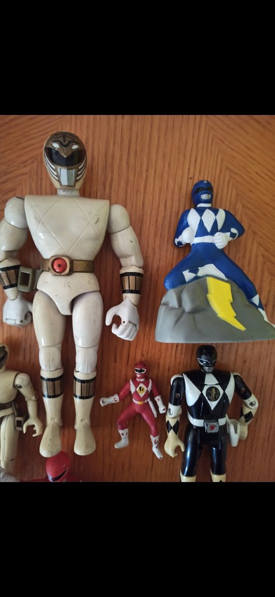 Vecchi pacchetti Power Ranger