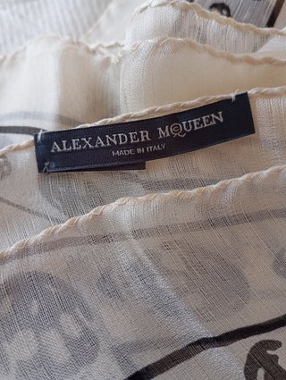 Pañuelo Alexander McQueen