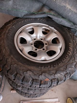 4 Ruedas bf goodrich all terrain