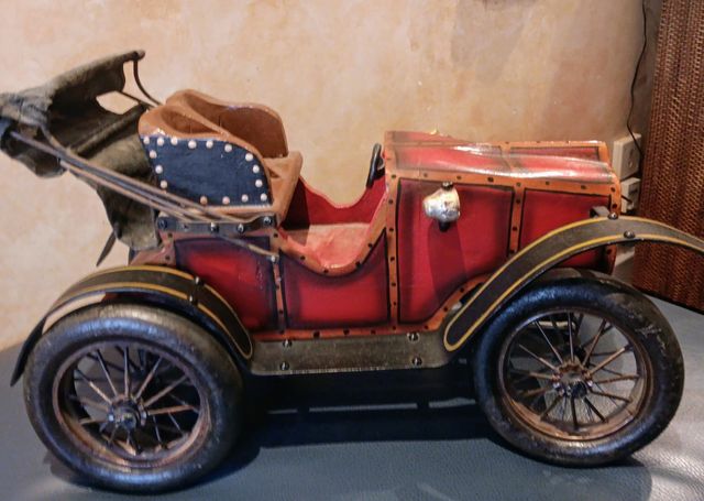 Automóvil decorativo