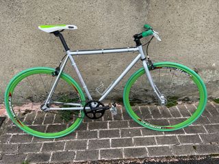 Bicicleta spning clasic FUJI