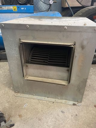 Caja extractor de humos casals