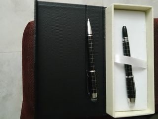 coppia penne valenti con astuccio nero