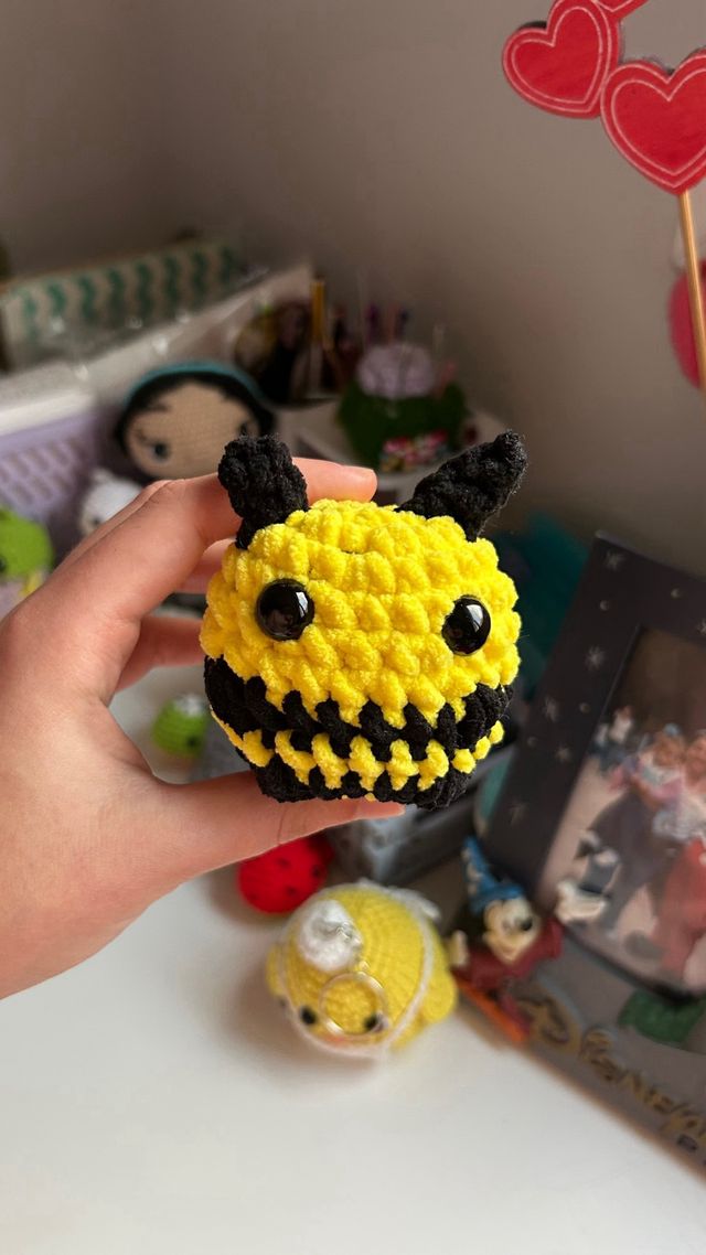 abejita amigurumi crochet