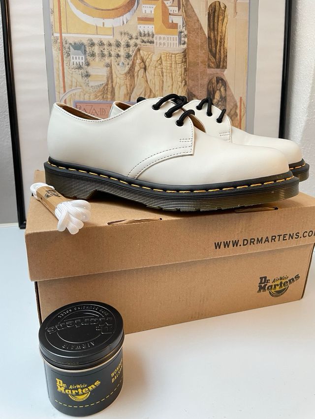 Boots Dr Martens