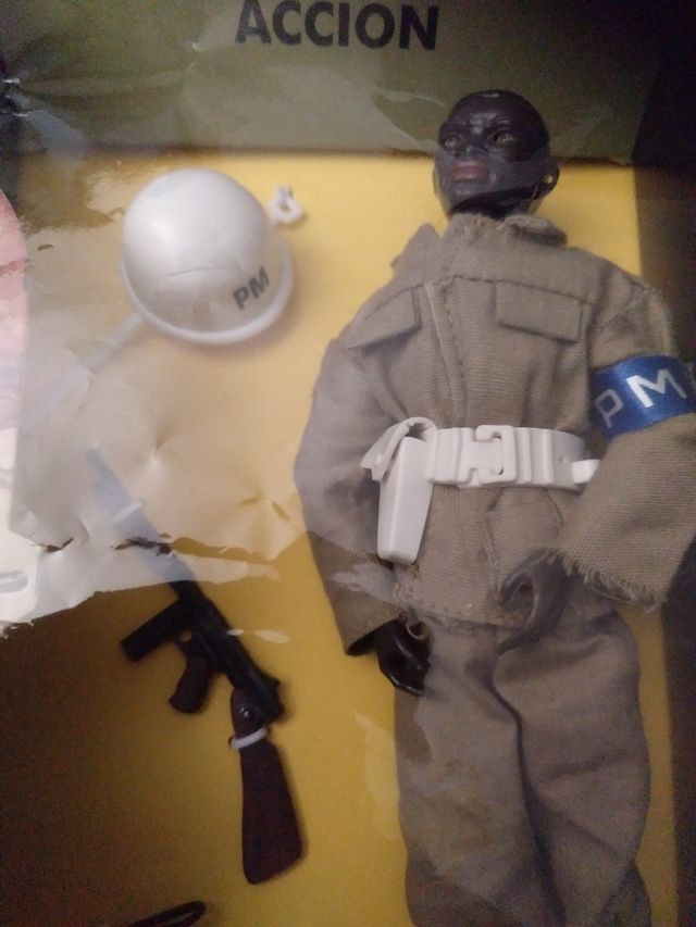 Caja pequeña de madelman