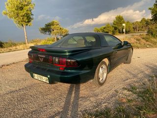 Pontiac Firebird 1998 (V6)