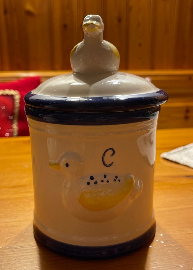 Zuccheriera e lattiera di ceramica