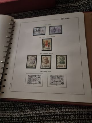 Álbum de sellos 1975-1981