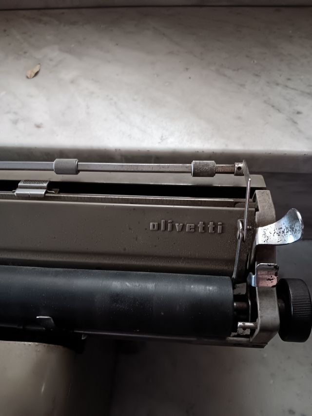 Macchina da scrivere