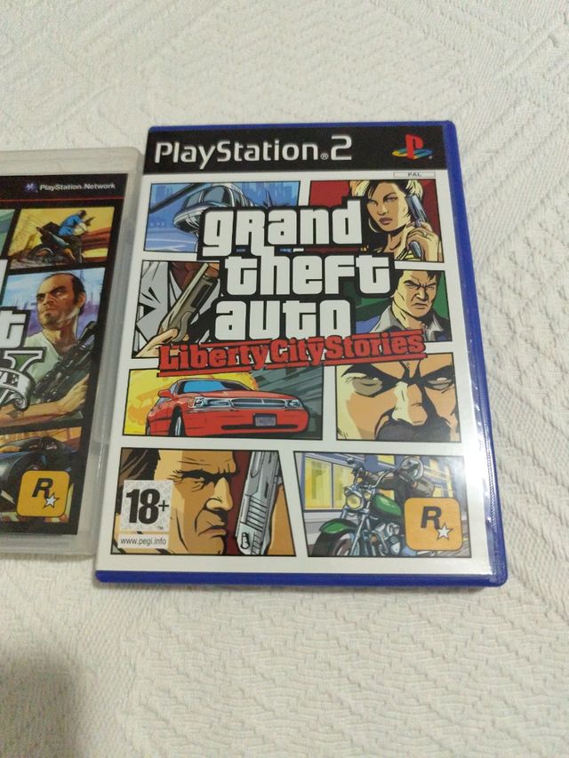 Grand Theft Auto Liberty City Stories PS2 in ottime condizioni con GTA V PS3 in regalo