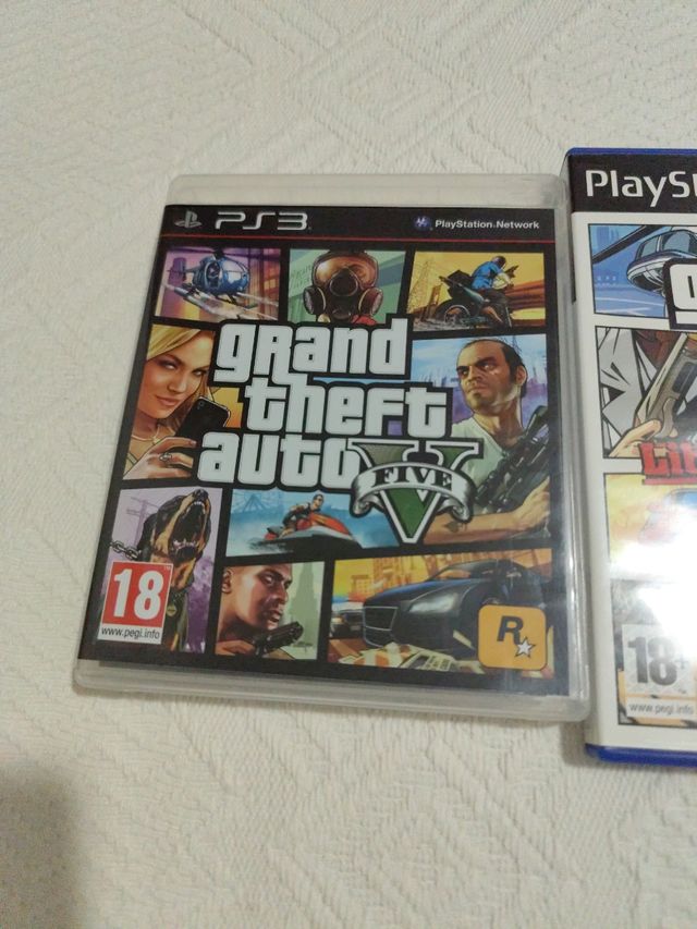 Grand Theft Auto Liberty City Stories PS2 in ottime condizioni con GTA V PS3 in regalo