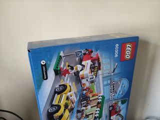 Lego City 60306 Calle de las Tiendas