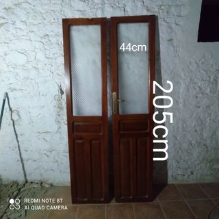 Puertas antiguas de dos hojas