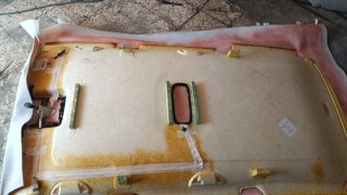 Tapizado de techos y puertas de coches y camione