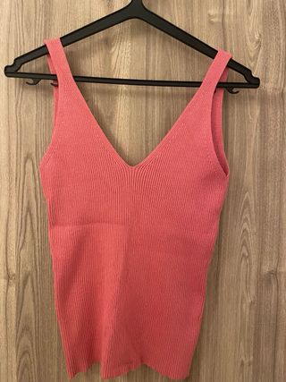 Camiseta rosa tirantas Mango
