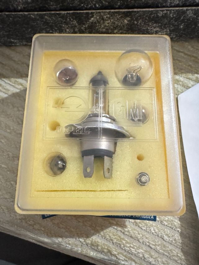 Caja de repuesto bombillas OPEL ASTRA
