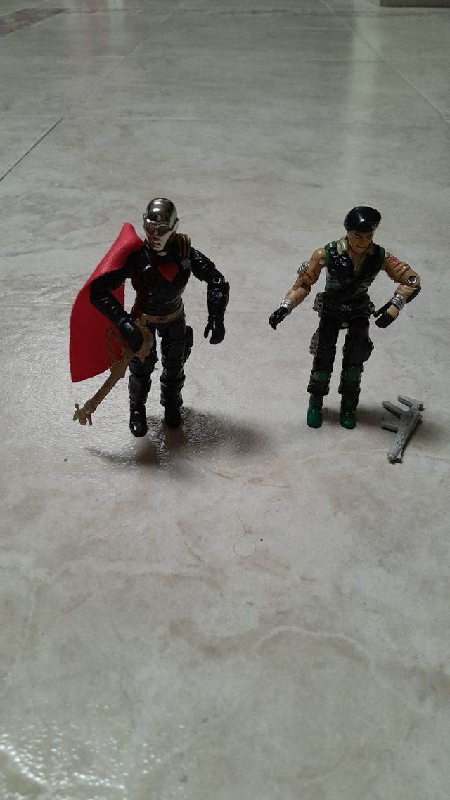 Dos figuras de Gijoe años 80