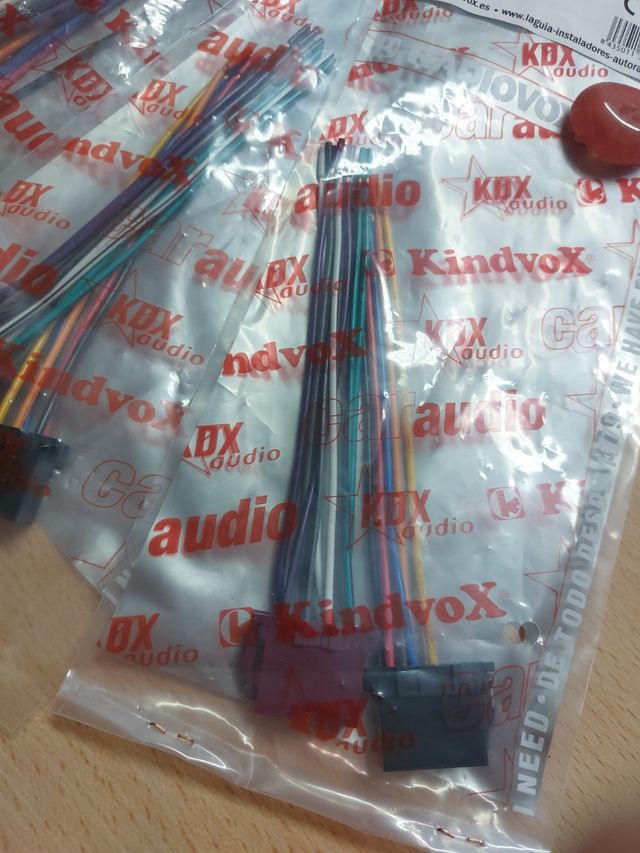 Tres Cables machos iso autorradios