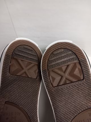 ZAPATILLAS CONVERSE ALL STAR.