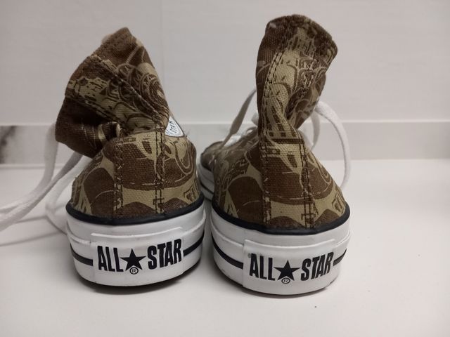 ZAPATILLAS CONVERSE ALL STAR.