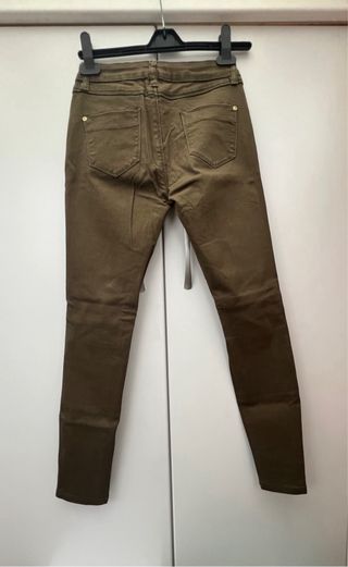 Pantalón