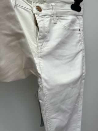 Pantalón blanco