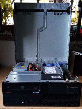 Lenovo thinkcentre 6258 PC DESKTOP RAM 4GB HDD 250