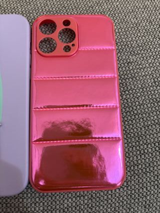 Fundas iPhone 14pro Max y tapón antipolvo de metal