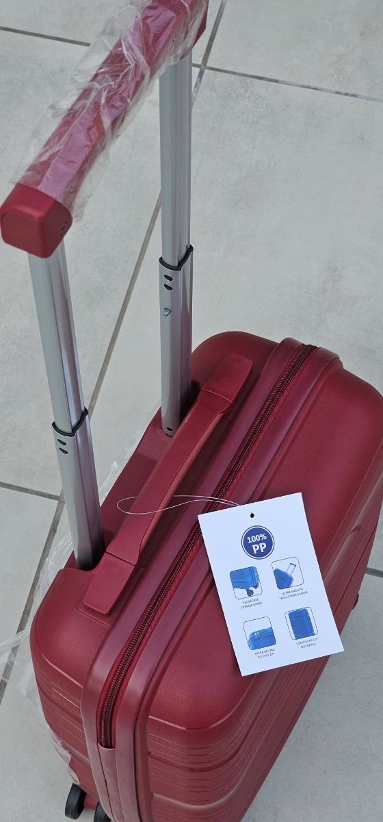 Maleta 53x34x18cm nueva