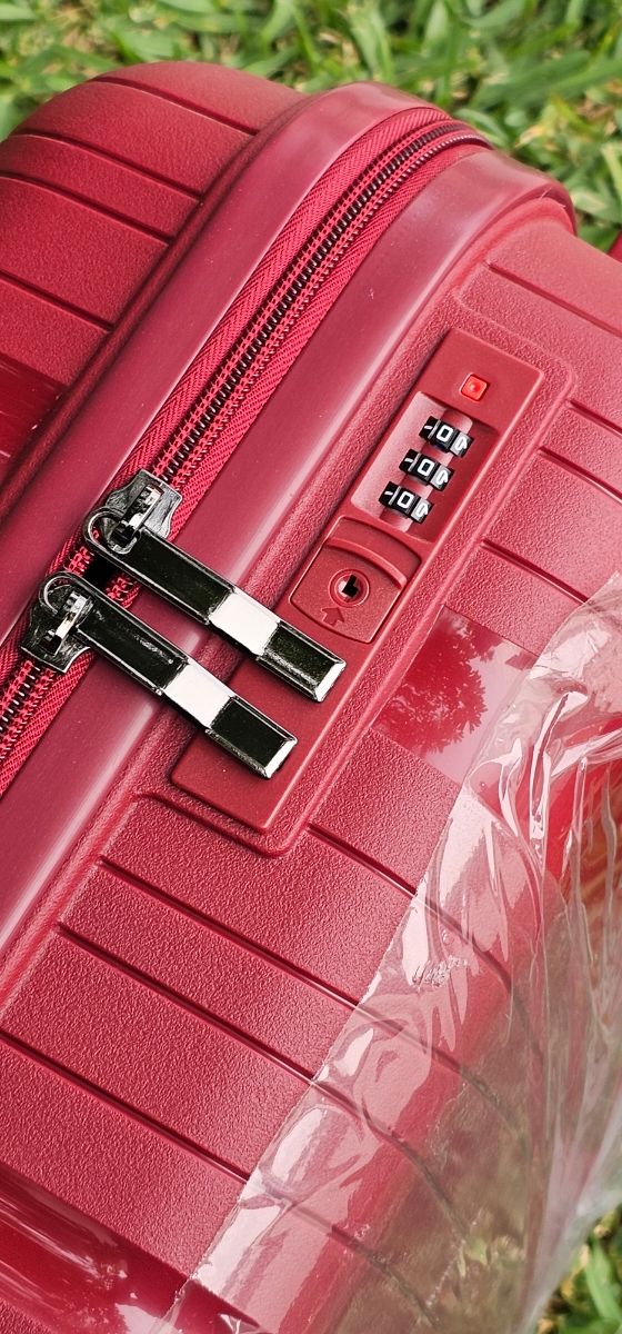 Maleta 53x34x18cm nueva