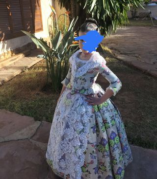 Traje de fallera