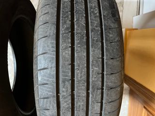 2neumáticos Goodyear235/60/18