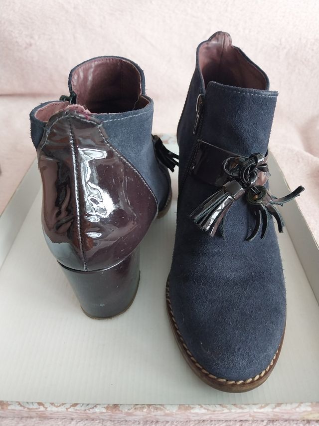 Botines piel y ante, talla 38. Marca Giko